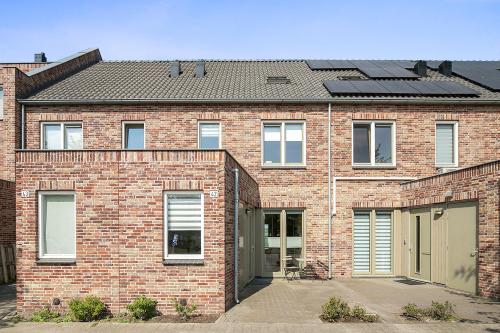 Vlondertuinen 42, Rosmalen