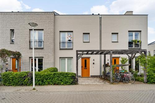 Rachel Ruyschstraat 4, Eindhoven